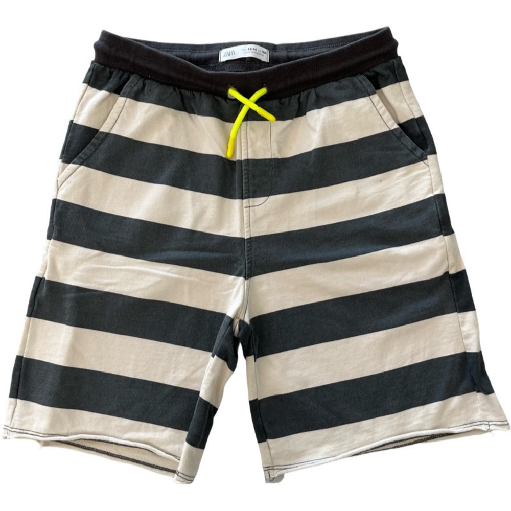 Zara Boys Striped Shorts. Navy and cream. 13-14